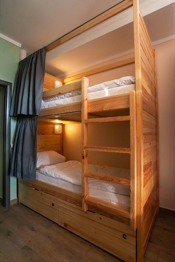 Dream Hostel Khmelnytskyi Bagian luar foto