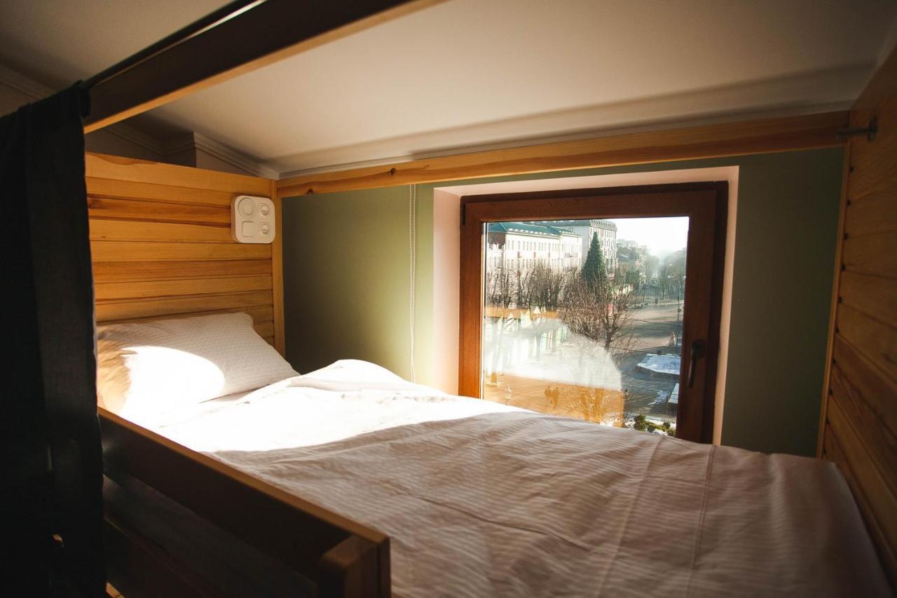 Dream Hostel Khmelnytskyi Bagian luar foto