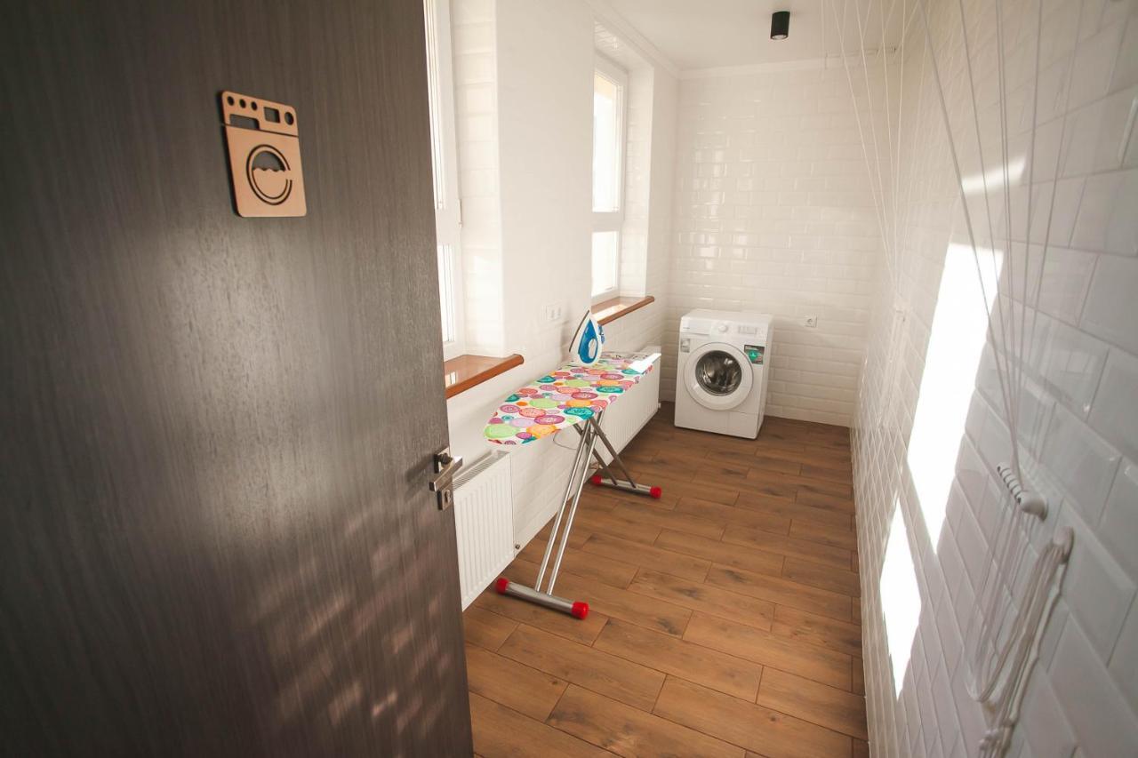 Dream Hostel Khmelnytskyi Bagian luar foto