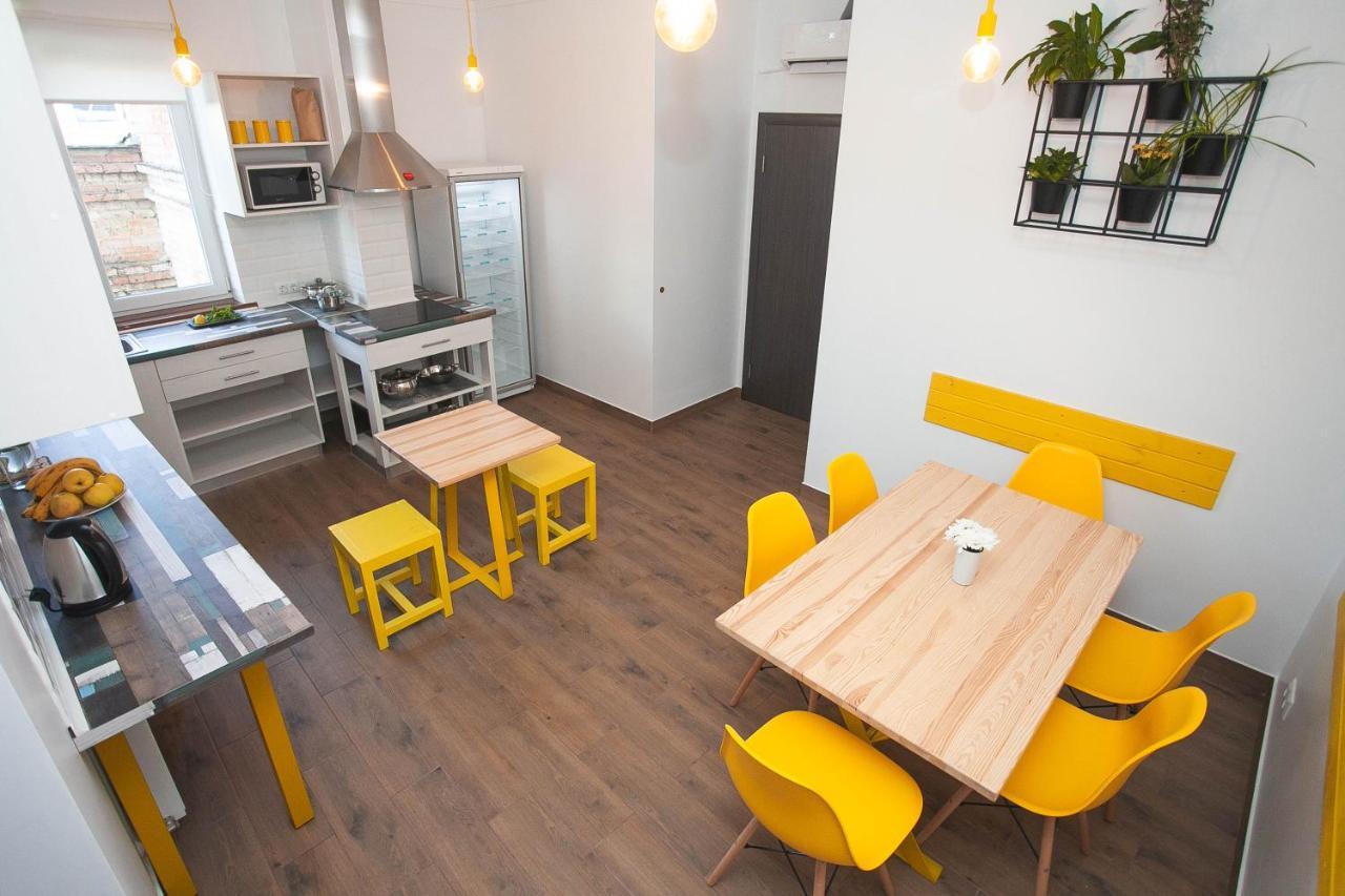 Dream Hostel Khmelnytskyi Bagian luar foto